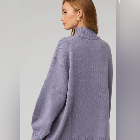 WeWoreWhat Oversized Mock‎ Neck Sweater Sz Size small/medium lilac icy blue - Picture 3 of 9